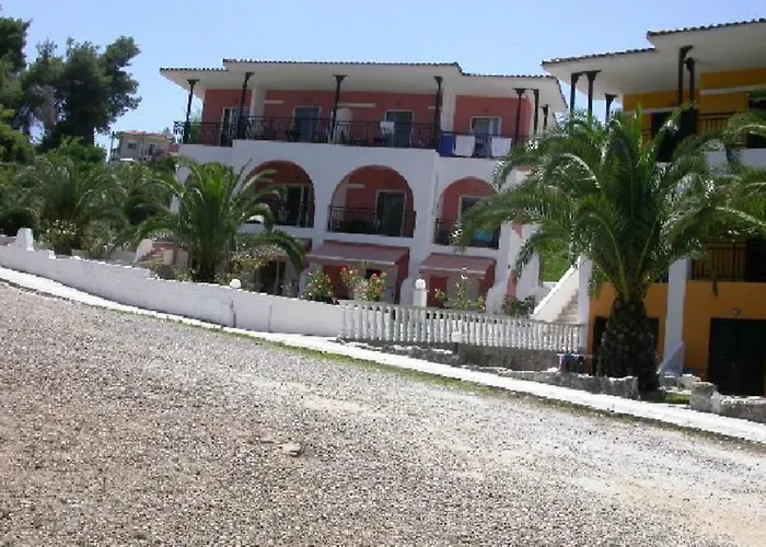 Kassandra Bay